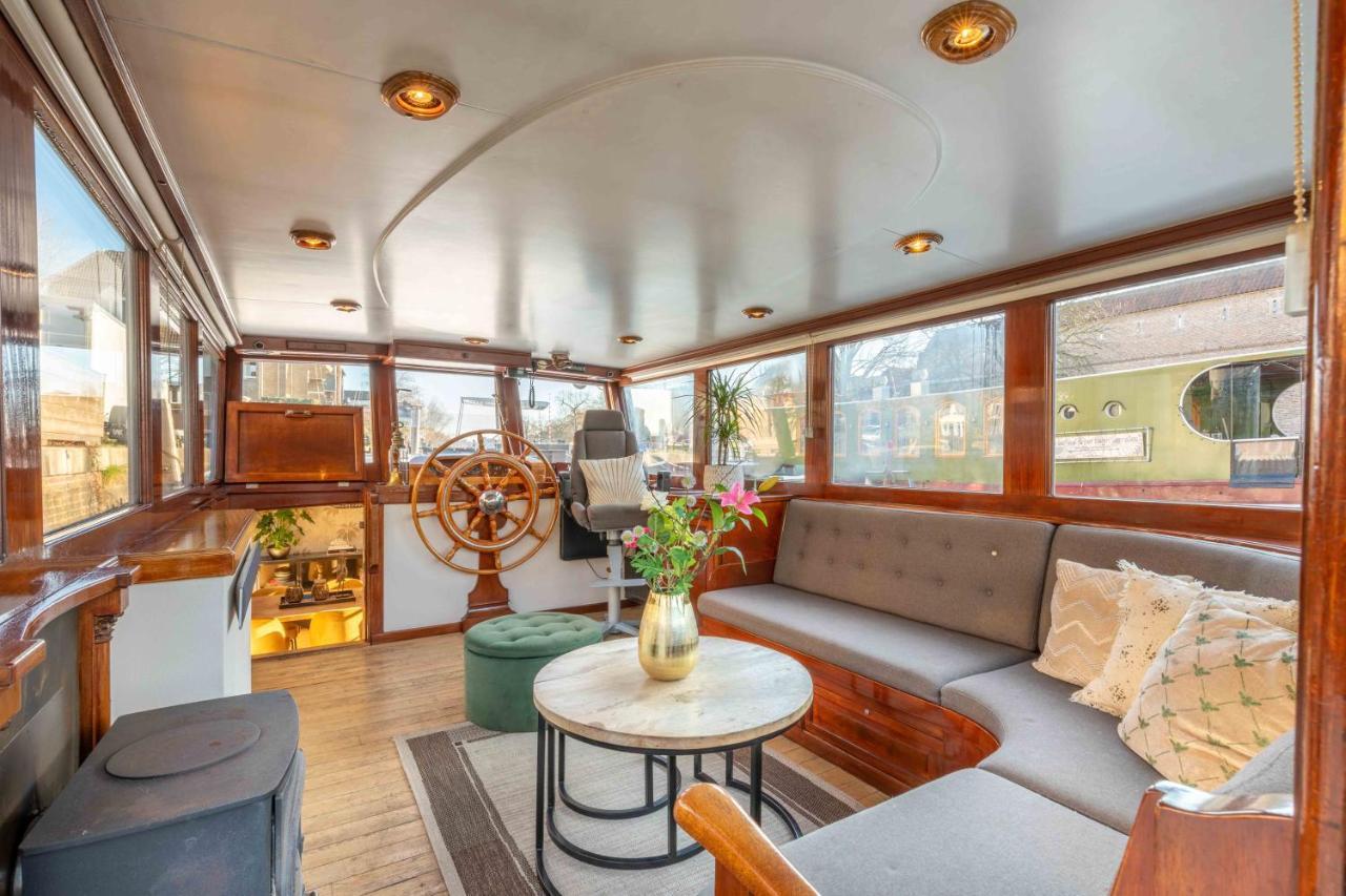Готель The Luxury Boat Зволле Екстер'єр фото